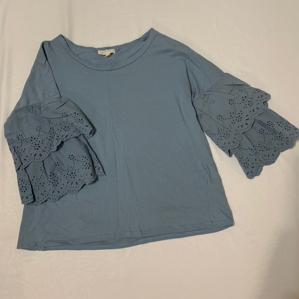 paper + tee blouse detailed sleeves